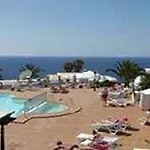 Pueblos Aparthotel 2*