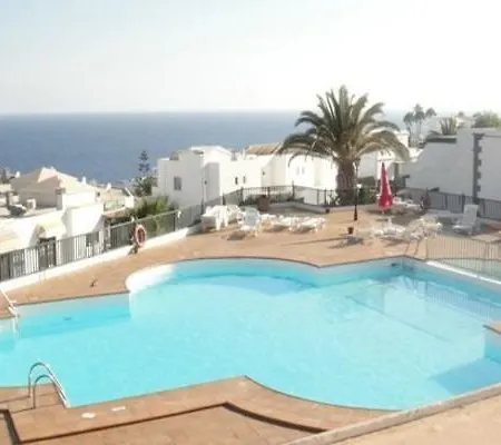  Pueblos Puerto del Carmen (Lanzarote)
