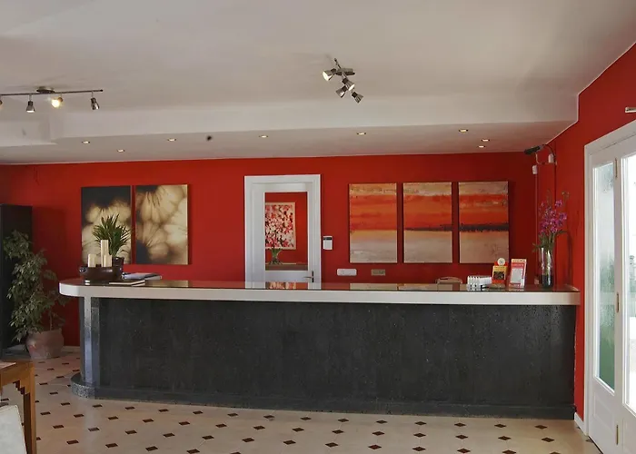 Pueblos Ξενοδοχείο με διαμερίσματα 2*